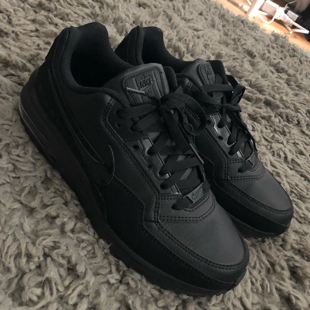 Men’s Nike AirMax
